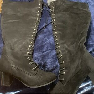 Elegant Black Lace-Up Over the Knee Boots